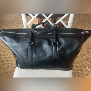 Coach Voyager Bag GIFT idea!Black leather! NWT CHRISTMAS gift idea